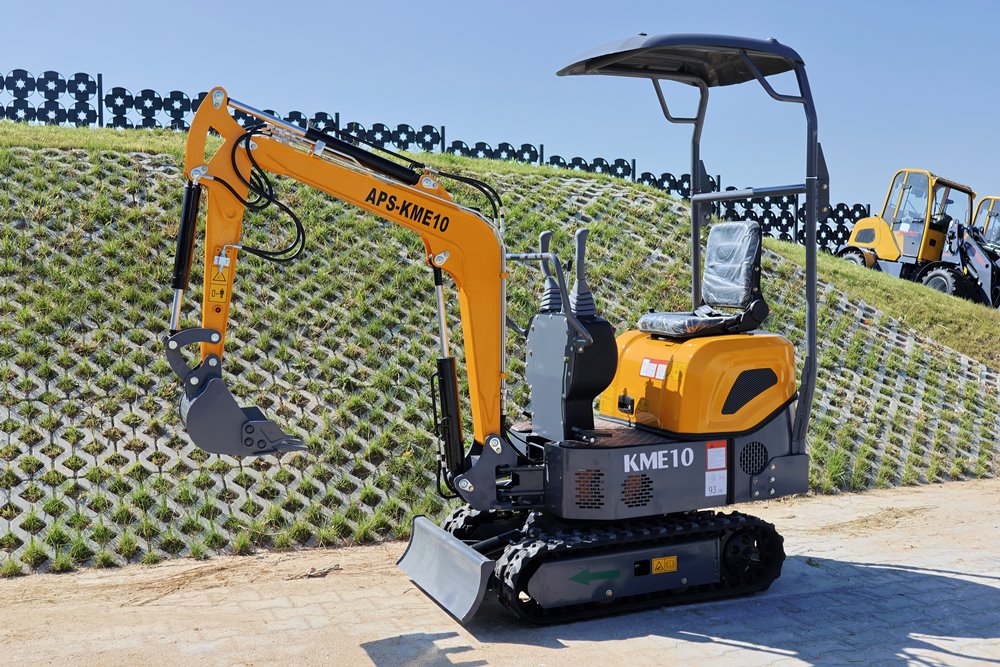 Miniexcavadora APS KME10 con brazo giratorio