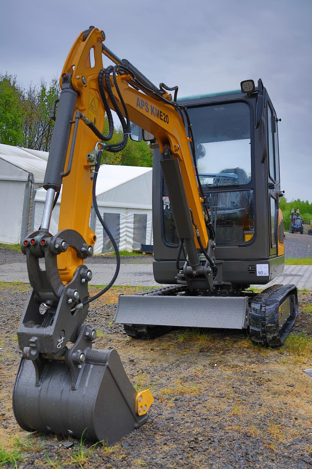Miniexcavadora APS KME20