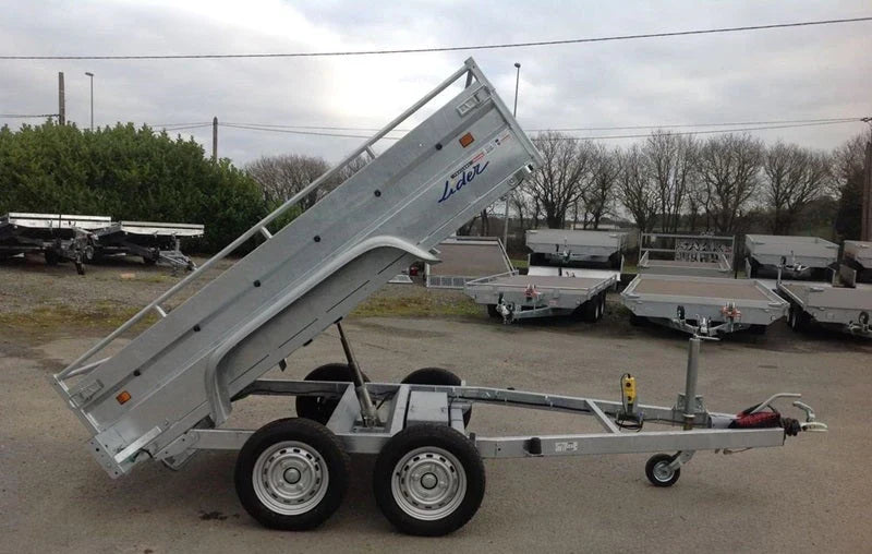 Remolque basculante de alta resistencia Lider, PTAC 1500 kg, ejes dobles con freno