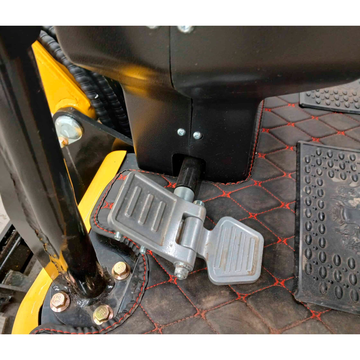 Miniexcavadora Machpro MP15