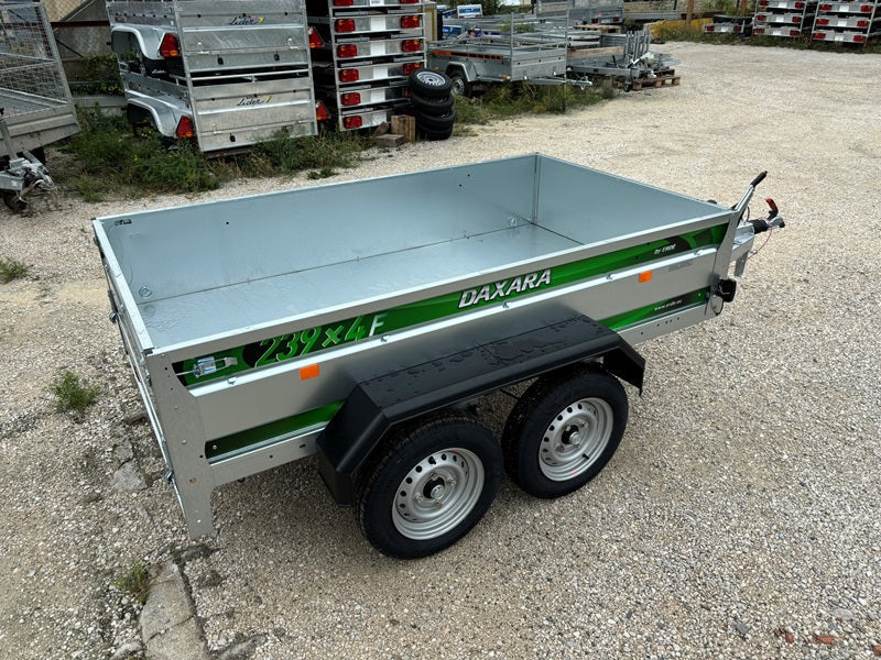 Remolque Erde Daxara 239×4 con frenos 1500/1000 KG Peso bruto