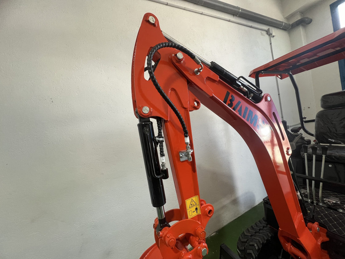 Mini Excavadora Giratoria BAIMSE 1800 kg, Motor Kubota de 3 Cilindros