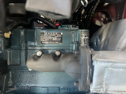 Mini Excavadora Giratoria BAIMSE 1800 kg, Motor Kubota de 3 Cilindros