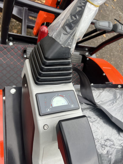 Mini Excavadora Giratoria Baimse 2500 kg, Motor de 3 Cilindros Kubota D1105 | Émeraude-Pelle