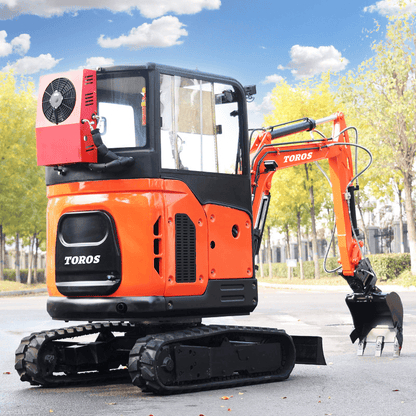 Miniexcavadora de 2,5 toneladas con cabina 24,5 KW – TOROS TE-25