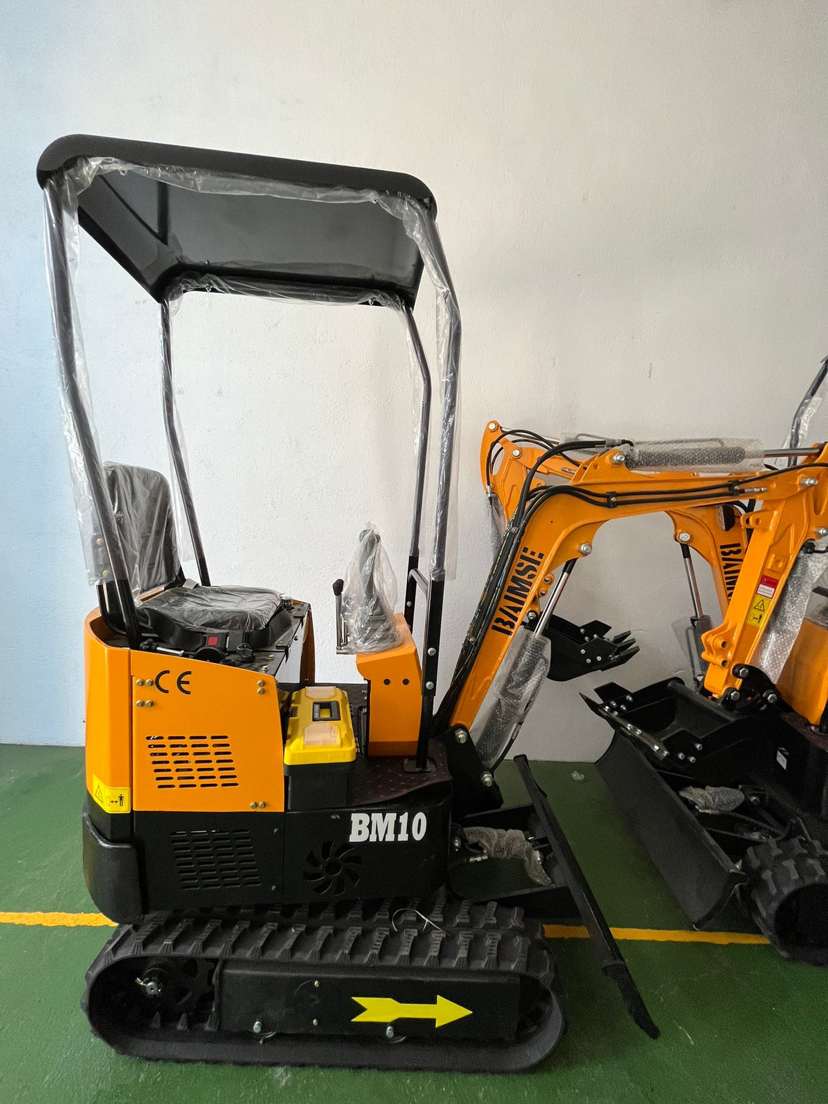 Miniexcavadora Giratoria JPC BAIMSE BM10 1 Tonelada, Motor Monocilíndrico