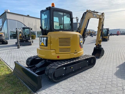 Miniexcavadora CATERPILLAR 305E Nueva