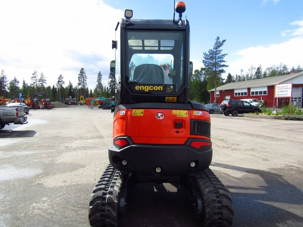 Kubota U27-4 NUEVO + 3 CUCHARONES – Miniexcavadora de 2,7 T