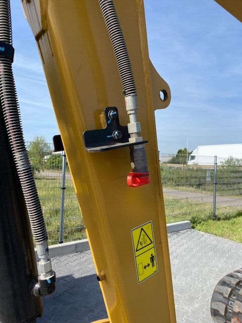 Miniexcavadora CATERPILLAR 305E Nueva