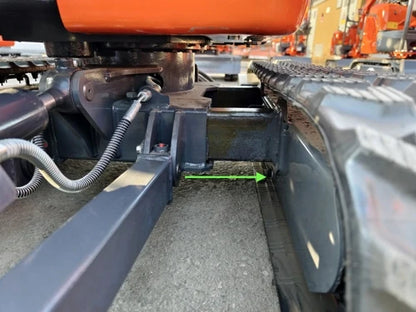 Miniexcavadora compacta 1 ton, motor Kubota 3 cilindros diésel, giro cero