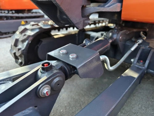 Miniexcavadora compacta 1 ton, motor Kubota 3 cilindros diésel, giro cero