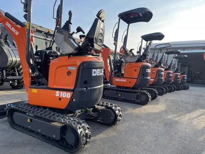 Miniexcavadora compacta 1 ton, motor Kubota 3 cilindros diésel, giro cero