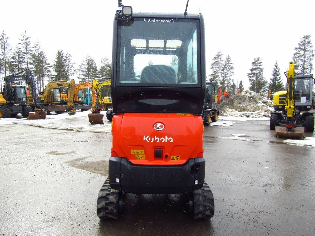 Mini excavadora Kubota KX019-4